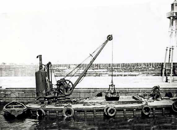 PRIESTMAN DREDGE (prior1889-1893)